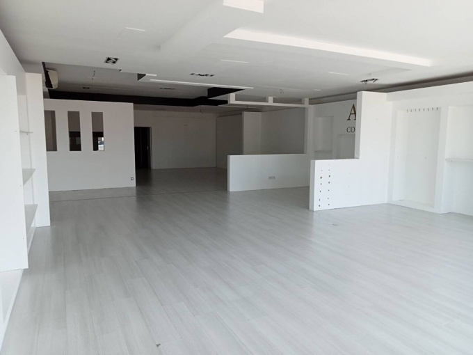 Location Immobilier Professionnel Local commercial Narbonne (11100)